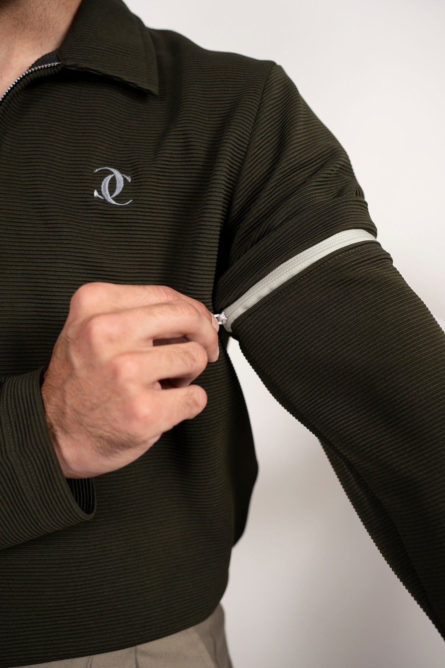 Elite Zipper Polo- Detachable Sleeves